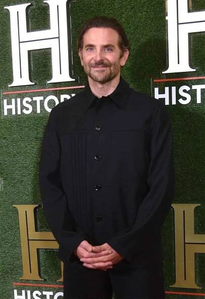 Bradley Cooper Superbowl
