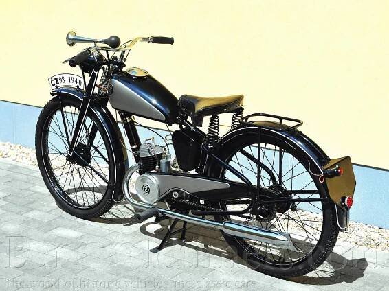(1937-1946) ČZ 98 ccm třírychlostní | Galerie | Veteráni i veterán - Oldtimers - Historická vozidla