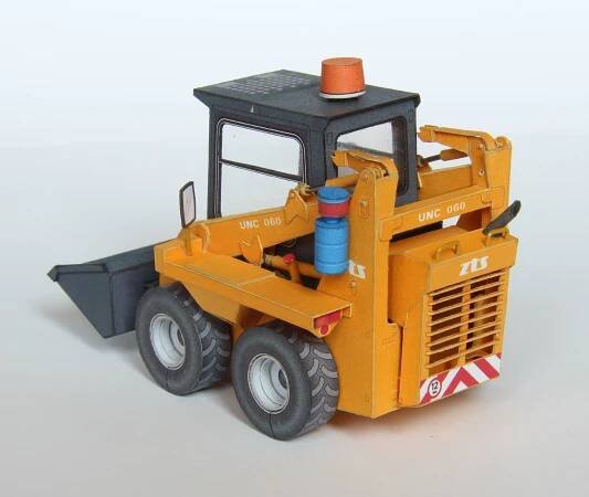 Papierový model - UNC 060