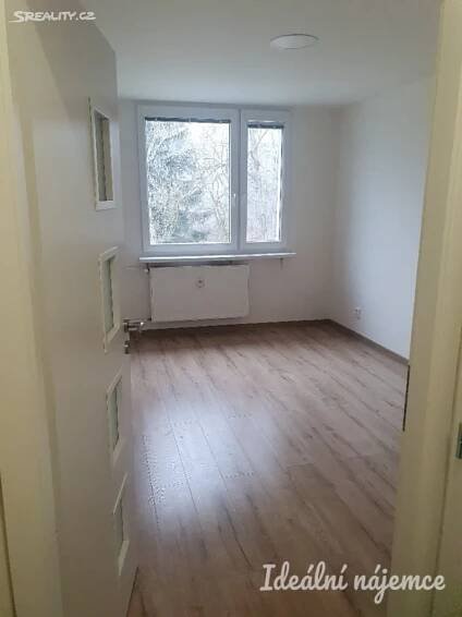 Pronájem Byt 3+kk, Na Čihadlech, Dobříš, okres Příbram