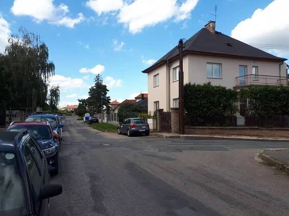 Prodej 3/4 spoluvlastnického podílu vlastnictví RD, včetně pozemku - EVROPA realitní kancelář