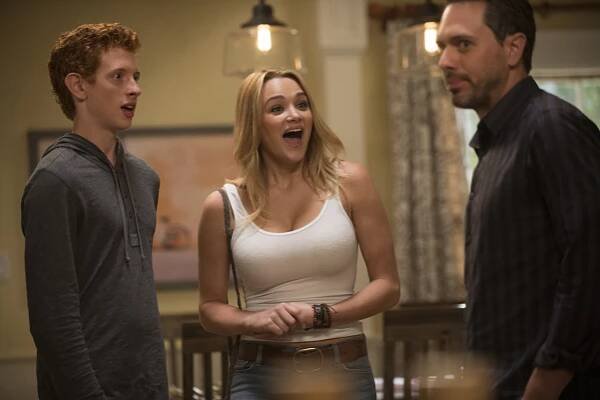 Hunter King - Actress