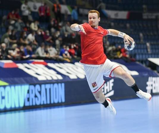 FOTO: Házenkář Piroch si odbyl premiéru na Euru, podívejte se