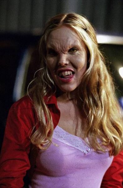 Buffy, přemožitelka upírů - Nelítostné denní světlo (S04E03) (1999)