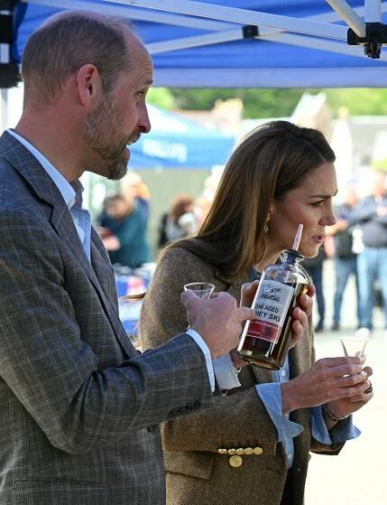 The couple tried the company's signature cheddar cheese made from the curd from local cows and a special locally brewed whiskey made from the whey as well as their special spirit 'Rhubarb Ruin', which the princess particularly liked