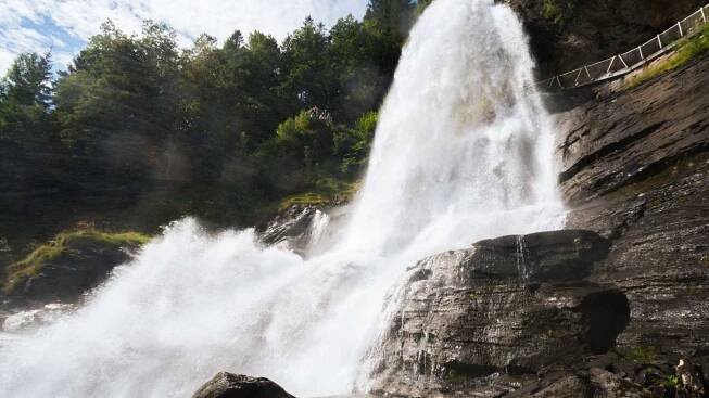 Steinsdalsfossen