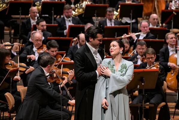 Madama Butterfly poprvé koncertně. Berlínští filharmonikové dosáhli na další metu