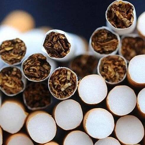 V EU se mohou prodávat už jen "samohasící" cigarety