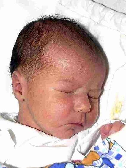 ALICE FAROVÁ ZE SVOŘÍŽE.  Přišla na svět 8. září ve 4.27 hodin s váhou 3170 g a mírou 49 cm. Doma  už na ni čekají  dva bráchové. 