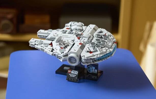 LEGO® Star Wars 75375 Millennium Falcon