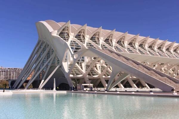 An Ultimate 7-day Valencia Road Trip Itinerary