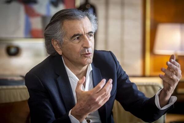 Bernard-Henri Lévy: Celý život se Le Penové vyhýbám. Politická korektnost ohrožuje svobodu