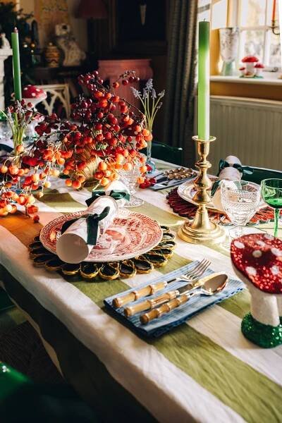 19 best luxury Christmas crackers to start your festivities off with a bang in 2024