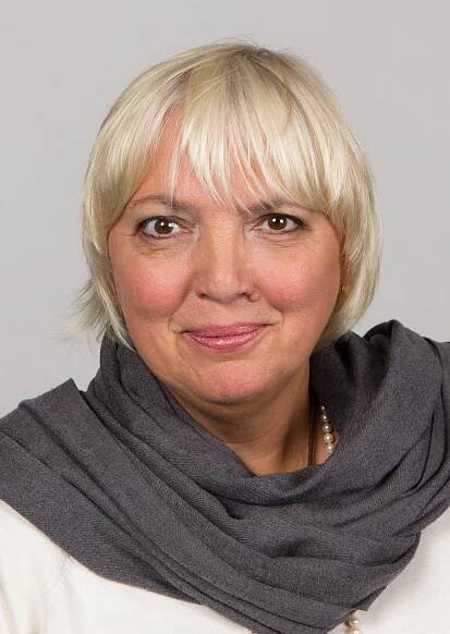 ▷ Claudia Roth - Česká Wikipedie
