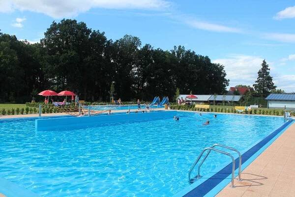 Nově zrekonstruované koupaliště v Janovicích nad Úhlavou.