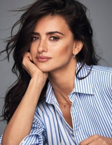 Penélope Cruz | Penelope cruz, Headshots women, Monica cruz