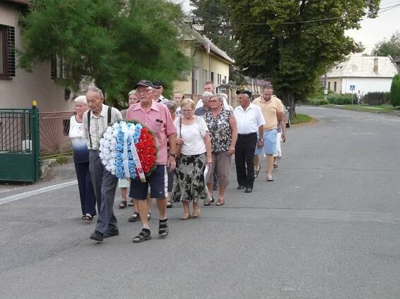 Obec Kalinovo | Oficiálne stránky obce | Fotogaléria | SNP - 75. výročie