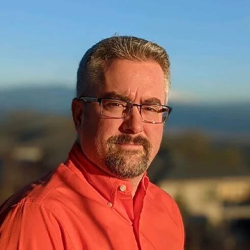 Tom Walker profile photo