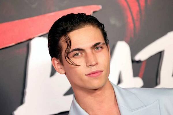 Tanner Buchanan Net Worth