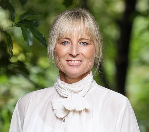 Nicola Barnett