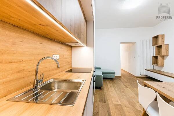 Lucie Prokešová 🏘️ Properia Group