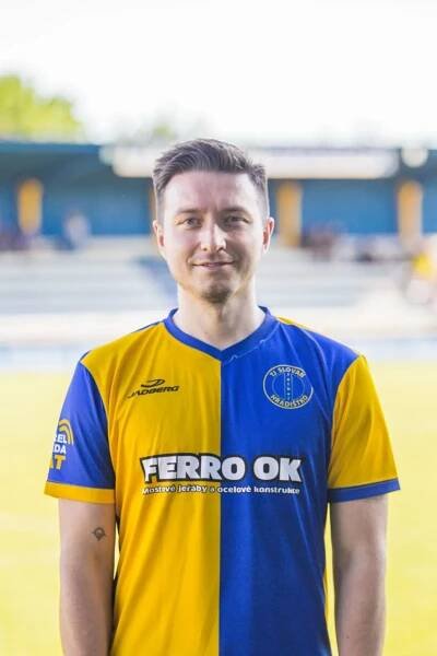Hradištko - Kazín B + Mistři | TJ Slovan Hradištko, z.s.