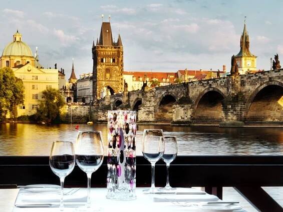 Obědové degustační 4chodové menu, Praha, Malá Strana, Kampa Park Restaurant
