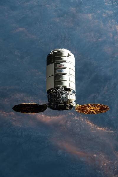 Cygnus, NG-17