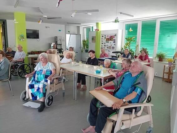 Čarovná flétna v obrazech | Alzheimer Home