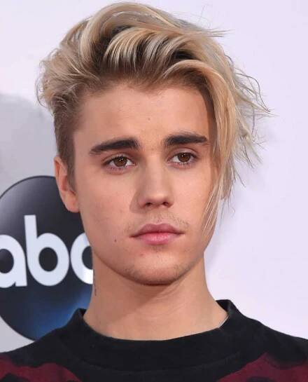 Famous Canadian Singers 2024: Justin Bieber