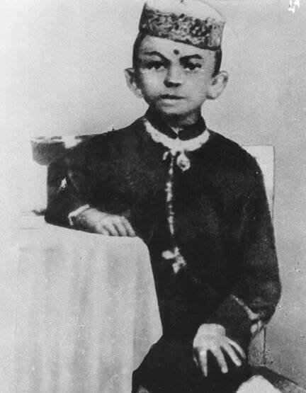File:Mohandas K Gandhi, age 7.jpg - Wikimedia Commons