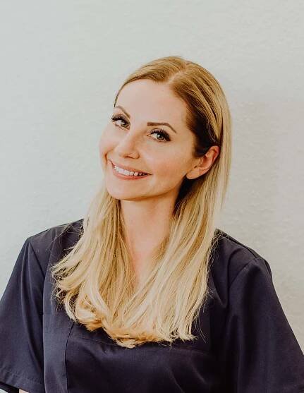 Dr. Daniela Schmidt : Zahnarzt Wennigsen 