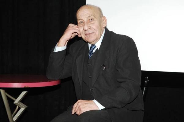 Miroslav Moravec se dožil 70 let. Příčinou smrti byla rakovina plic.