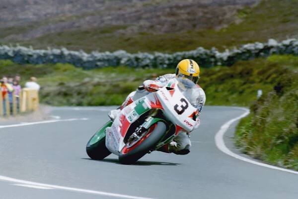 JOEY DUNLOP – HERO