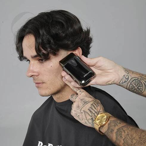 Dezinfekční holicí strojek BABYLISS PRO UV Black shaver FXLFS2E