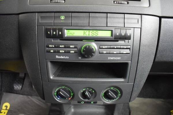 Prodej Škoda - Fabia 1,2HTP,PO SERVISU,NOVÉ ROZVODY | tutut.cz