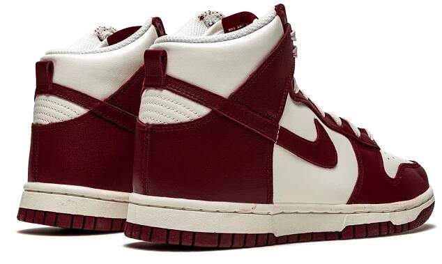 Nike Dunk High 'Burgundy Crush' - Fifty-k.com