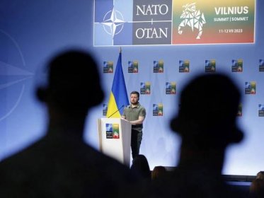 NATO Official Gives Ukraine 'Unacceptable' Conditions for Joining