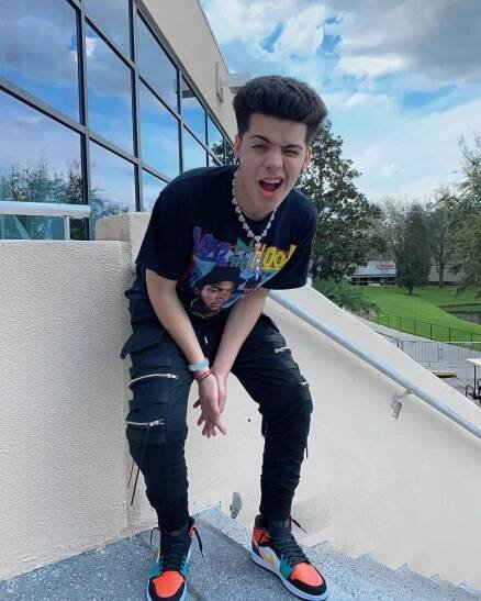 Carlos Mena