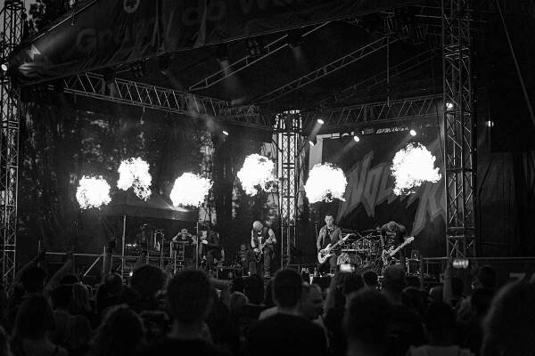 Nocny KochanekNocny Kochanek - koncert Warszawa Progresja,Gramy Do Woli, Zdrajcy Metalu, klasyczny heavy metal, alter ego Night Mistress.n/z Krzysiek Sokolowski – wokal,n/z Arkadiusz Majstrak – gitara,n/z Artur Pochwala – bas,n/z Robert Kazon Kazanowski – gitara,n/z Artur Zurek – perkusjam,Fot. Andrzej Wasilkiewicz/Reporter