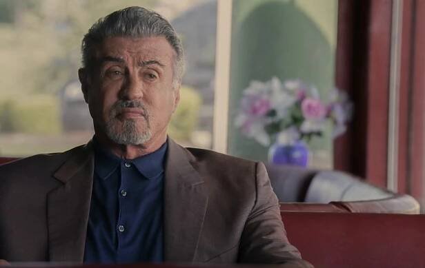 Sylvester Stallone v roli mafiána Dwighta Manfrediho.