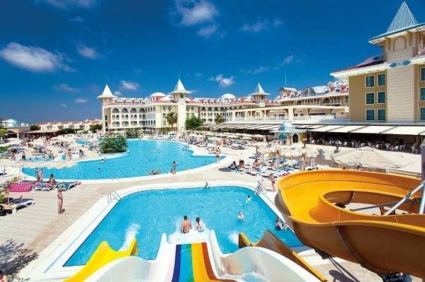 PONUKA DŇA: All inclusive Turecko na 7 nocí s letenkami a 5*hotelom vhodným pre rodiny s deťmi za 769€ - Pelipecky