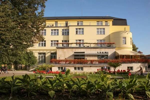 Lázně na 4 dny v hotelu Libenský | Pobyty pro Seniory