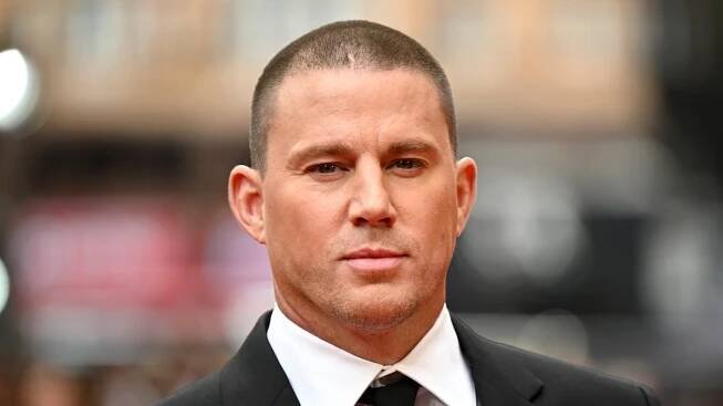 Channing Tatum Shares Selfies of His Dramatic 60-Pound Weight Swings for Recent Roles
