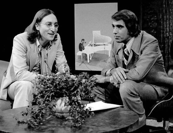 Soubor:John Lennon last television interview Tomorrow show 1975.JPG – Wikipedie