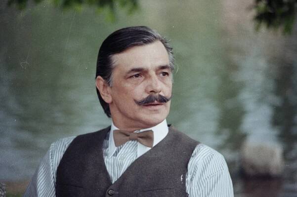 Herec Jiří Bartoška