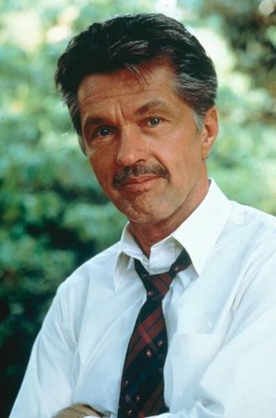Ocelové magnólie - Promo - Tom Skerritt