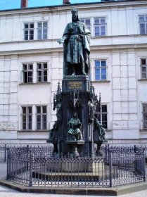 Pomník Karla IV. (Praha, 9.7.2008)