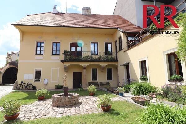 Prodej komerčních nemovitostí v Plzeňském kraji - již za 111 000 Kč, k dispozici 143 komerčních nemovitostí