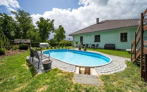 Ostatní, Neznašov, 373 02, 1 267 m²